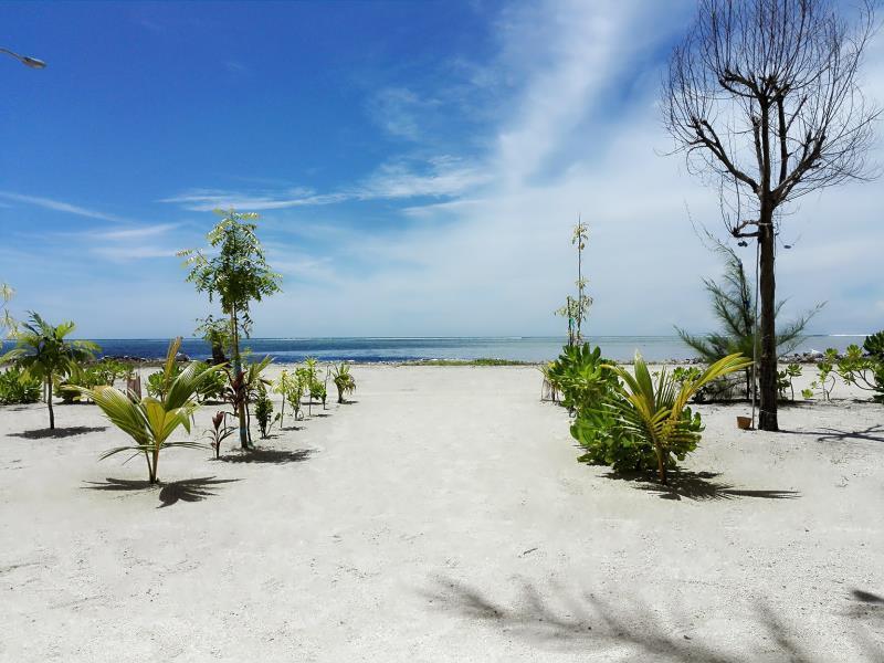 Royal Pearl Inn Maafushi Esterno foto